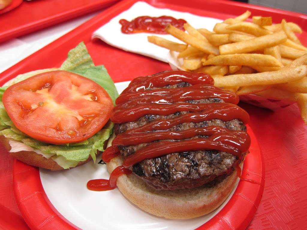 Red Rooster Drive-In | 1566 NY-22, Brewster, NY 10509, USA | Phone: (845) 279-8046