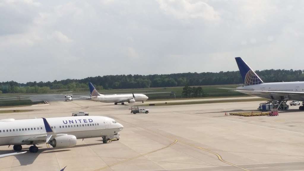 United Club Terminal A | 3950 S Terminal Rd, Houston, TX 77032, USA