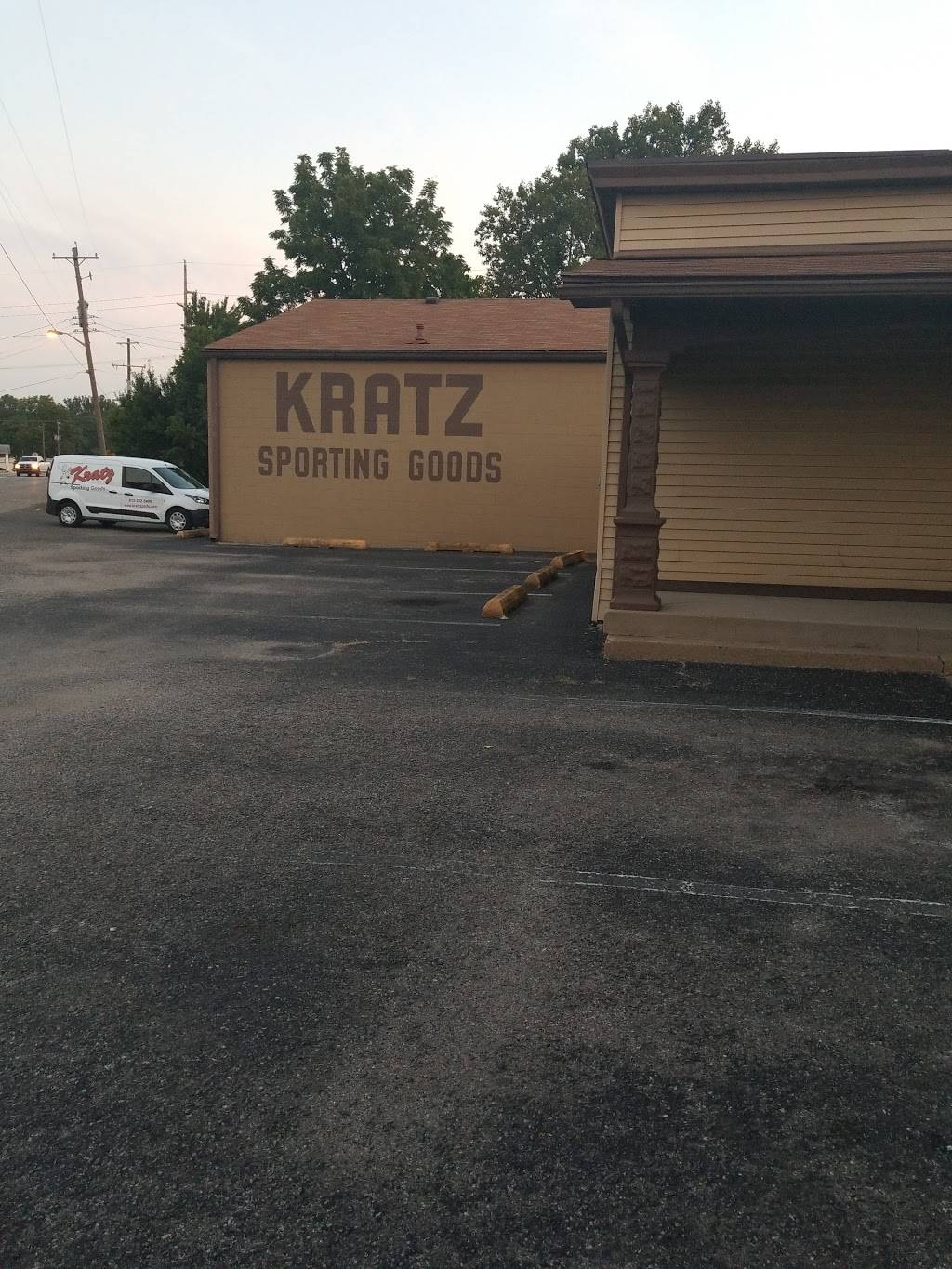 Kratz Sporting Goods | 335 Beckett St, Clarksville, IN 47129, USA | Phone: (812) 282-5400