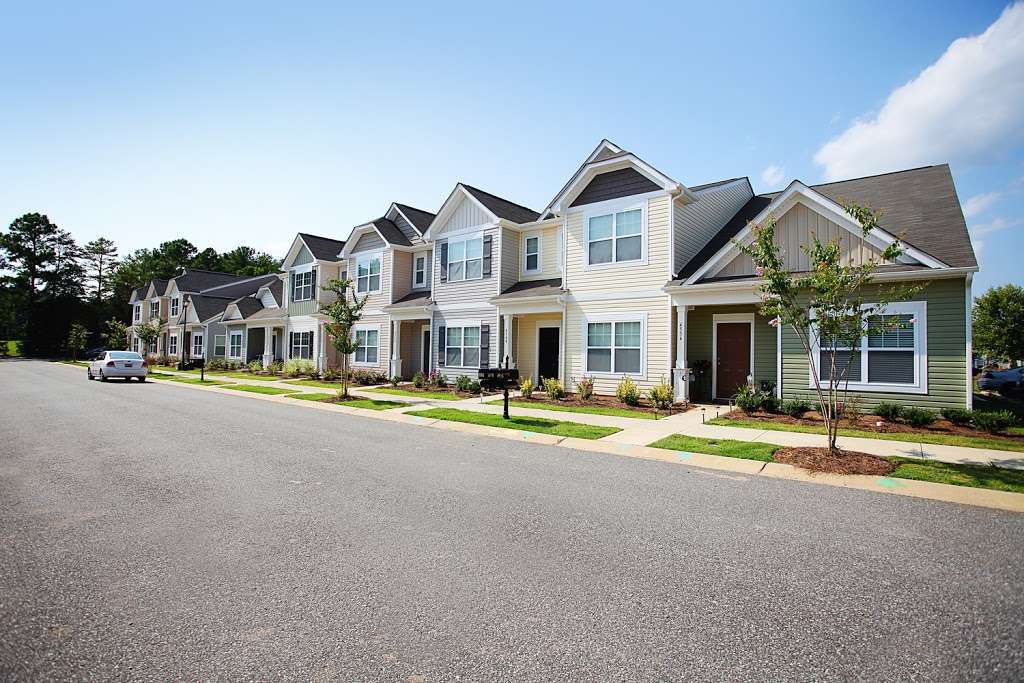 Pennington Place Townhomes | 4231 Lotts Pl, Rock Hill, SC 29732, USA | Phone: (803) 570-2933