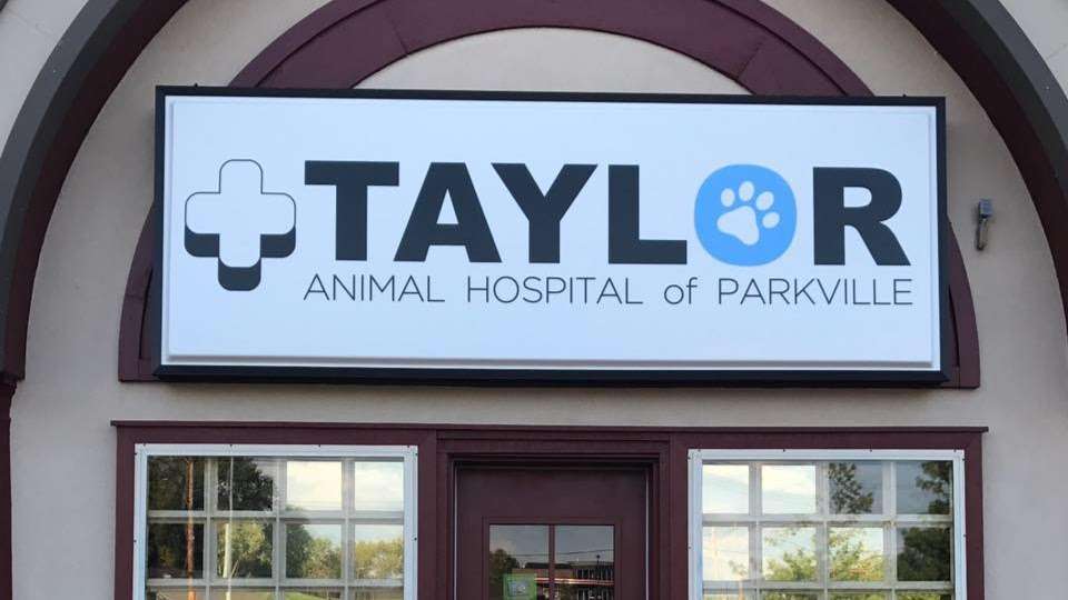 Taylor Animal Hospital of Parkville | 6300 N State Route 9, Parkville, MO 64152, USA | Phone: (816) 741-8338
