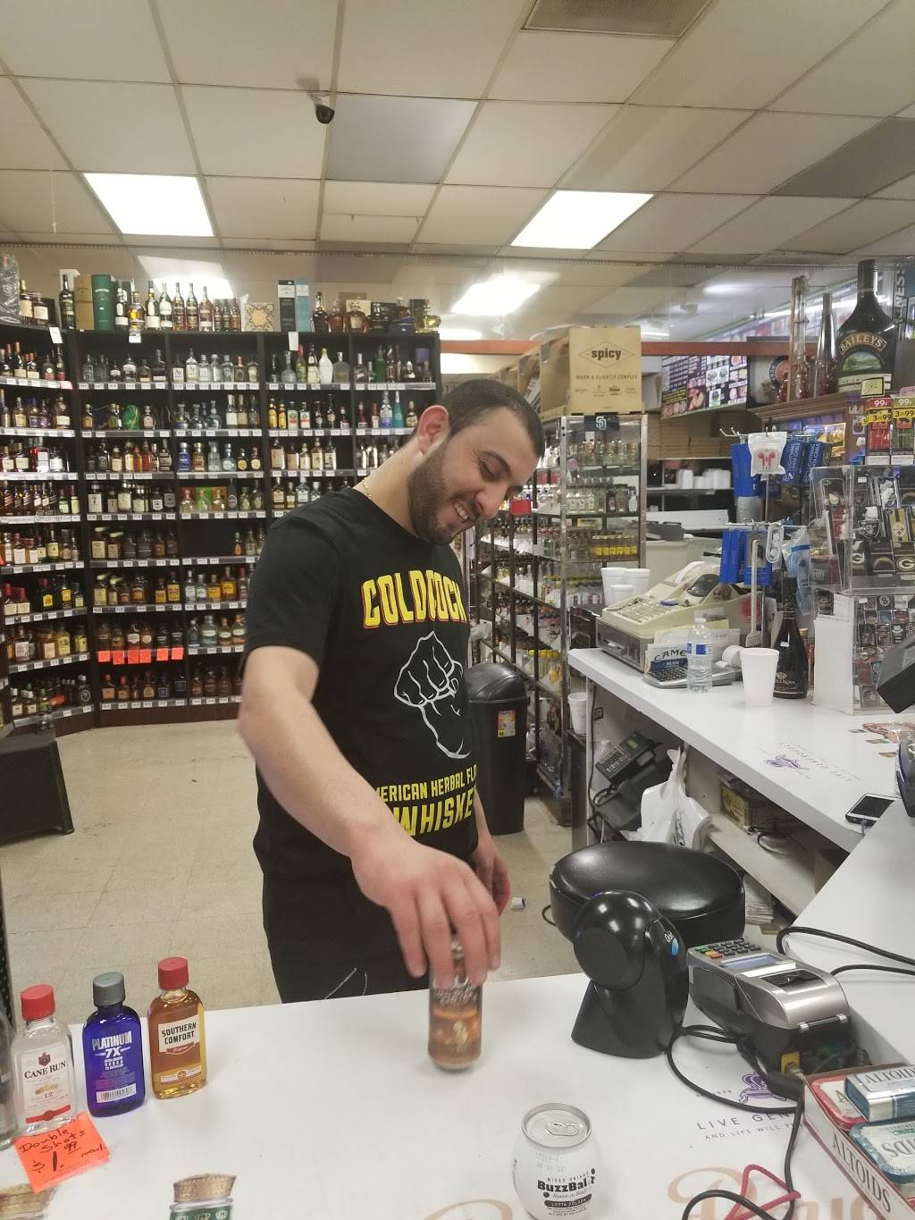 Liquor & Deli | 88 Bonita Rd, Chula Vista, CA 91910, USA | Phone: (619) 426-3191