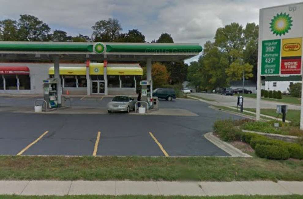 ATM | 804 W Walworth Ave, Whitewater, WI 53190, USA