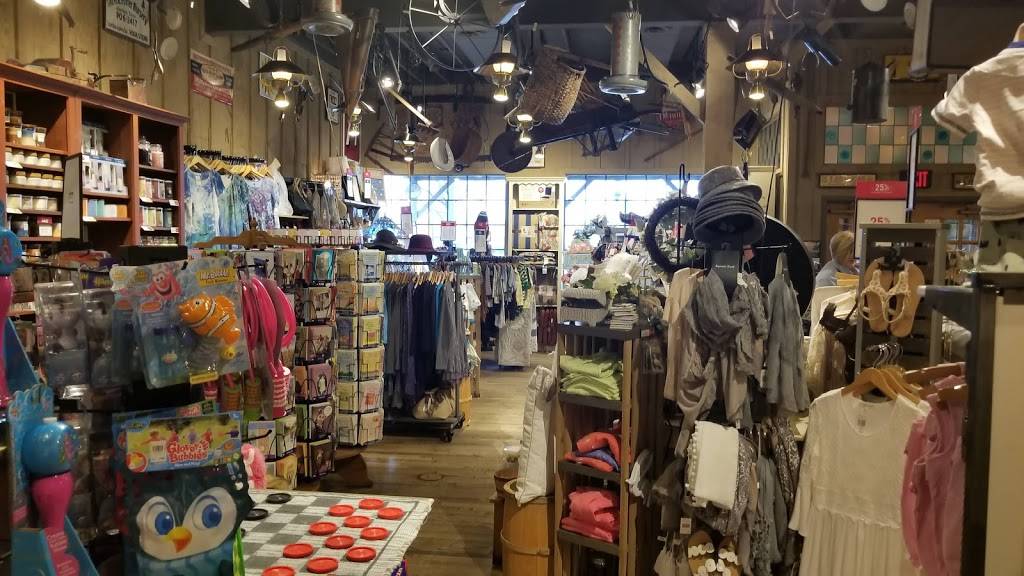 Cracker Barrel Old Country Store | 4119 Columbus St, Ottawa, IL 61350, USA | Phone: (815) 431-9779