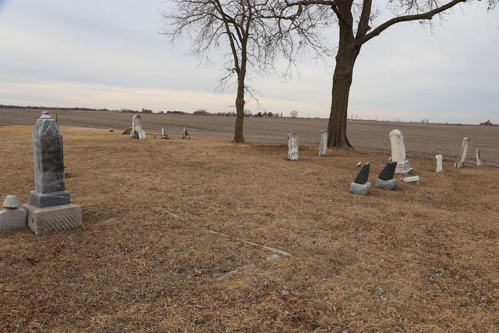 Hudson Cemetery | Malta, IL 60150, USA