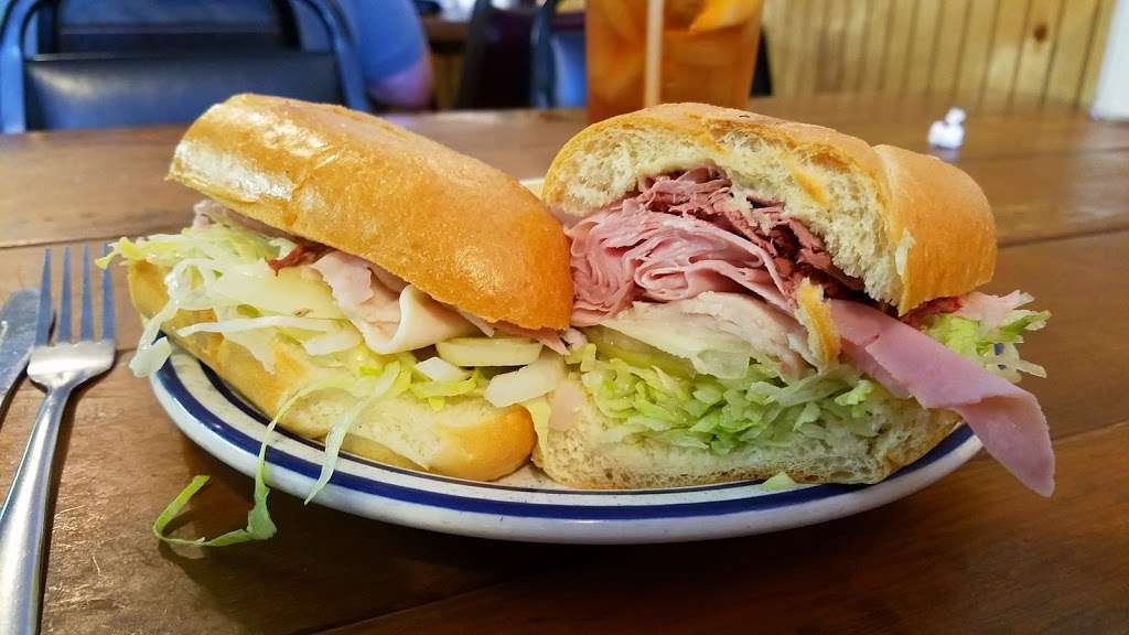 Chris Deli | 3619 E Independence Blvd, Charlotte, NC 28205, USA | Phone: (704) 536-2617