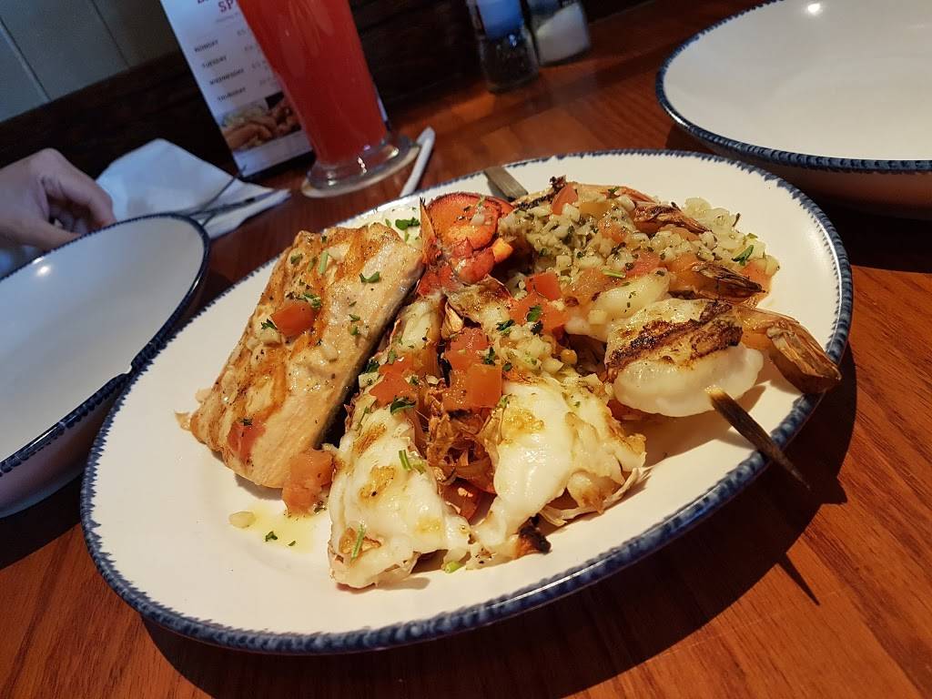 Red Lobster | 5690 W Irlo Bronson Memorial Hwy, Kissimmee, FL 34746, USA | Phone: (407) 396-6997