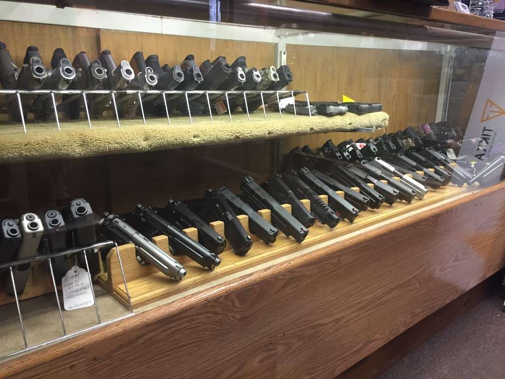 Gun Rack | 1726 NW Blvd, Vineland, NJ 08360, USA | Phone: (856) 692-4773