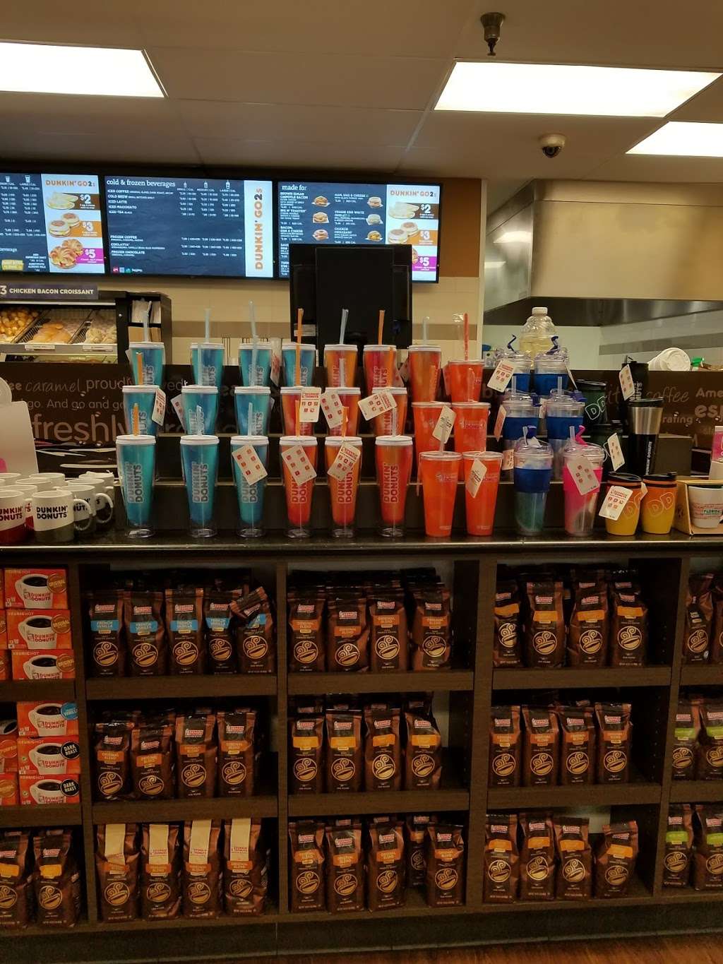 Dunkin | 2000 FL-60 E, Lake Wales, FL 33898, USA | Phone: (863) 679-2700