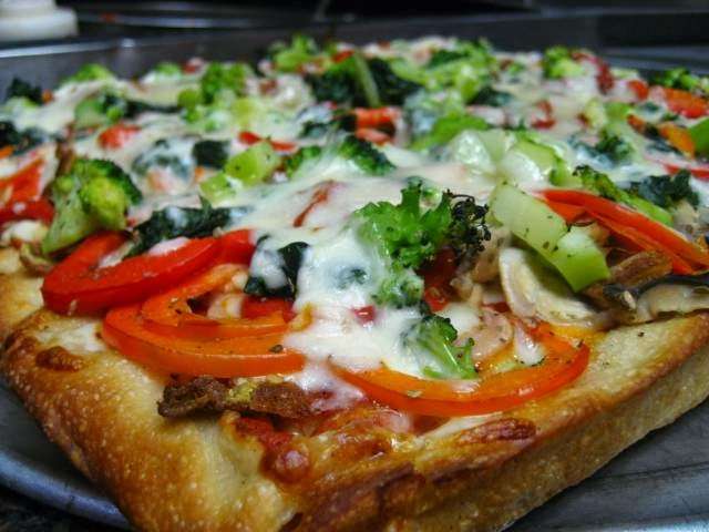 Pezzi Pizza Inc | 500 Glen Cove Ave, Sea Cliff, NY 11579, USA | Phone: (516) 671-7222