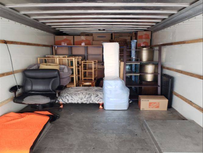 Miracle Man Movers | 14602 NE Fourth Plain Blvd Suite: J, Vancouver, WA 98682, USA | Phone: (360) 313-6566