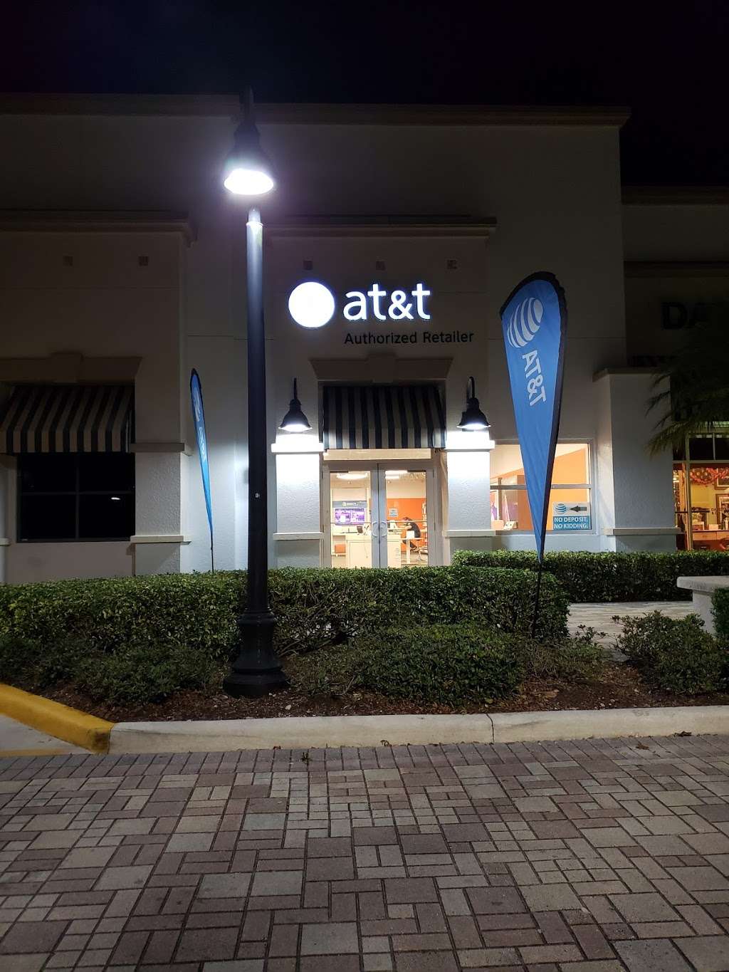 AT&T Store | 10921 S Jog Rd Suite 160, Boynton Beach, FL 33437 | Phone: (561) 509-0492