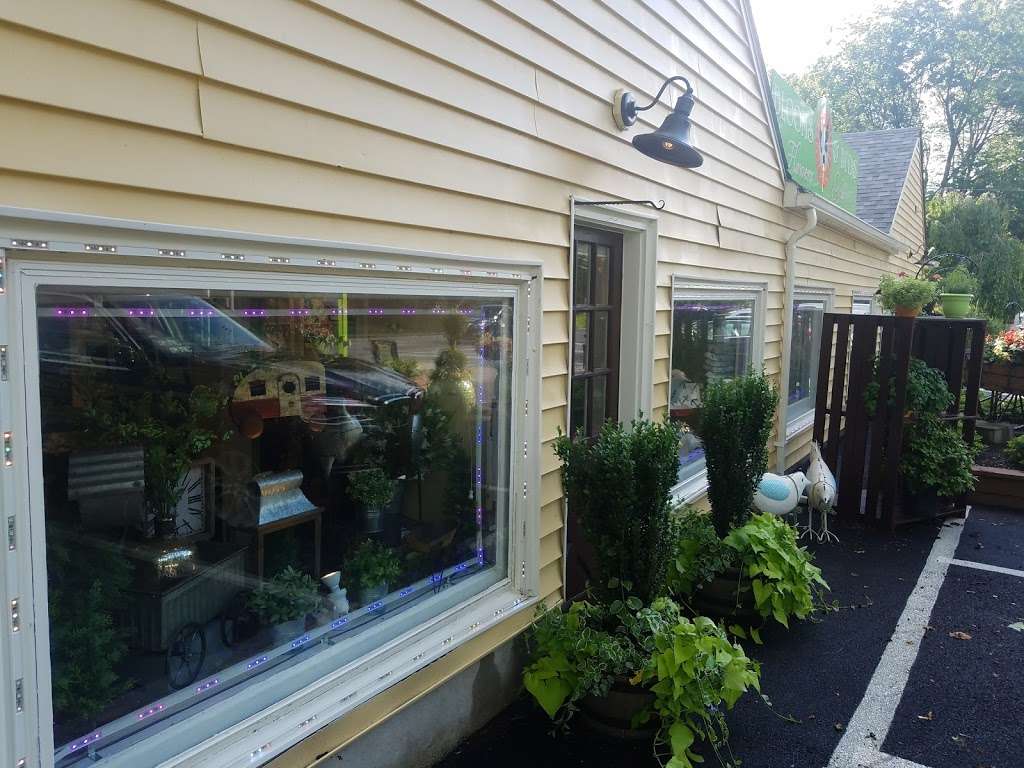 Blooms & Buds Flowers & Gifts | 1214 W Skippack Pike, Blue Bell, PA 19422, USA | Phone: (610) 279-6073