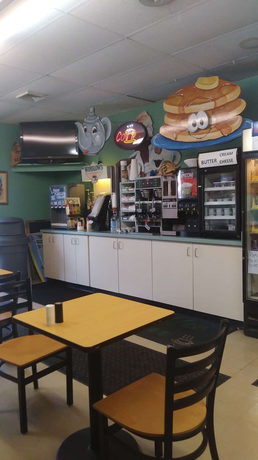 Dees Bagel Cafe | 357 Applegarth Rd #14, Monroe Township, NJ 08831, USA | Phone: (609) 655-1995