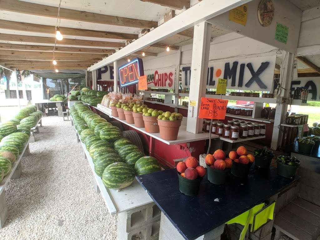 Fresh Fruit Stand | 22902 I-10, Wallisville, TX 77597, USA