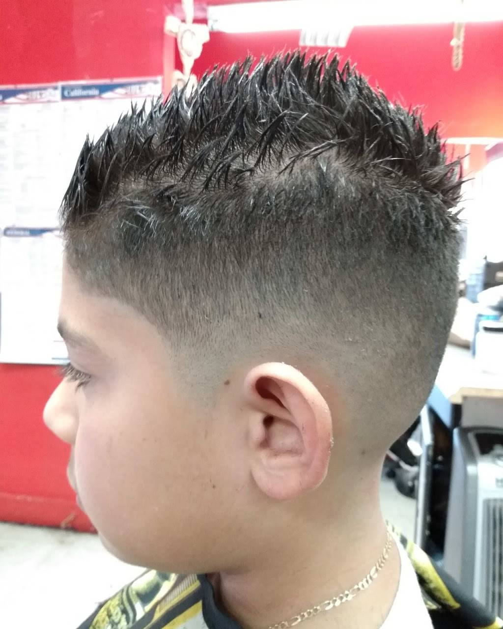 Los Primos Barber Shop | 9618 Long Beach Blvd, South Gate, CA 90280, USA | Phone: (323) 996-1408