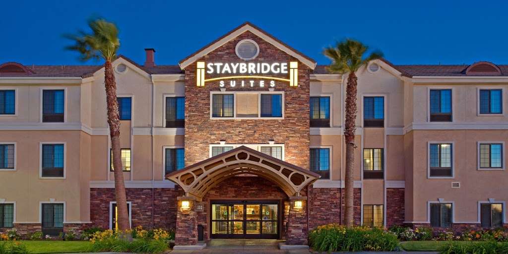 Staybridge Suites Palmdale | 420 W Park Dr, Palmdale, CA 93551, USA | Phone: (661) 947-9300