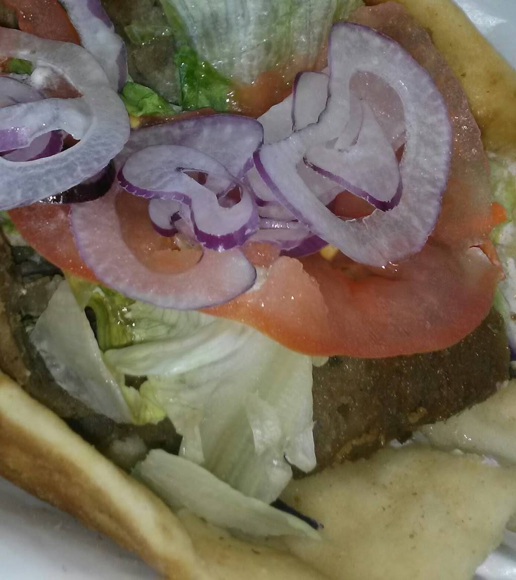 Gyros Plus | 1905 E Arkansas Ln, Arlington, TX 76010, USA | Phone: (817) 795-5694