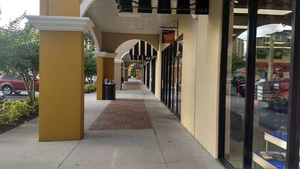 Orlando Premium Outlet | 15657 S Apopka Vineland Rd, Orlando, FL 32821, USA