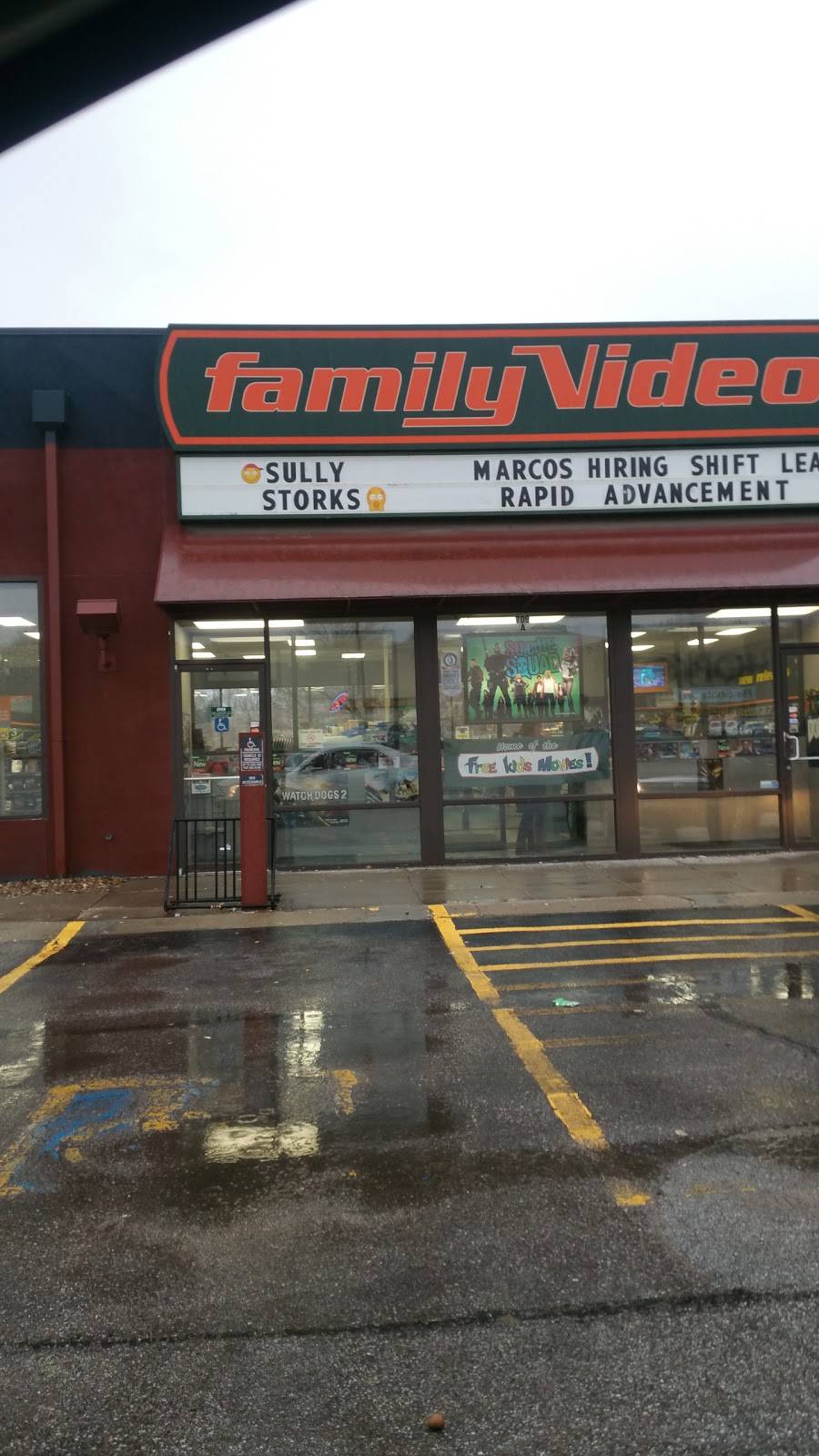 Family Video | 709 Galvin Rd S, Bellevue, NE 68005 | Phone: (402) 292-0047