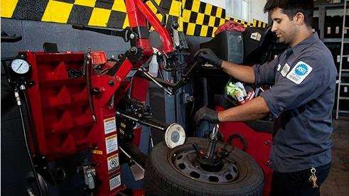 Costa Auto Care and Tire | 10201 MacArthur Blvd, Oakland, CA 94605, USA | Phone: (510) 562-9195 Costa Auto Care and Tire | 10201 MacArthur Blvd, Oakland, CA 94605, USA | Phone: (510) 562-9195