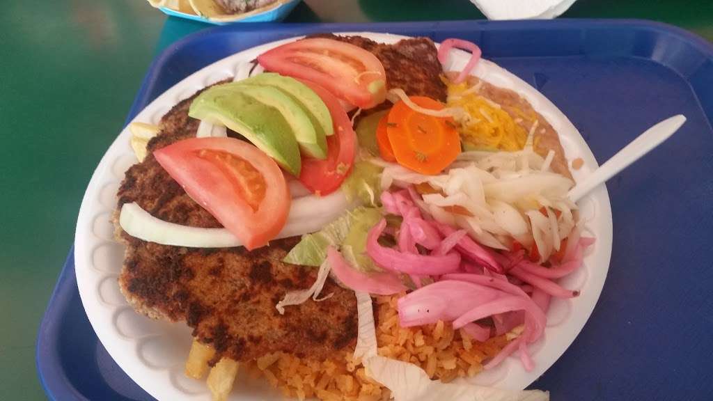 El Huarache Taco Shop | 764 N Midway Dr, Escondido, CA 92027, USA | Phone: (760) 738-4733