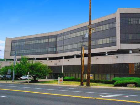 Regus - New York, Manhasset - Manhasset | 1129 Northern Blvd #404, Manhasset, NY 11030 | Phone: (855) 400-3575