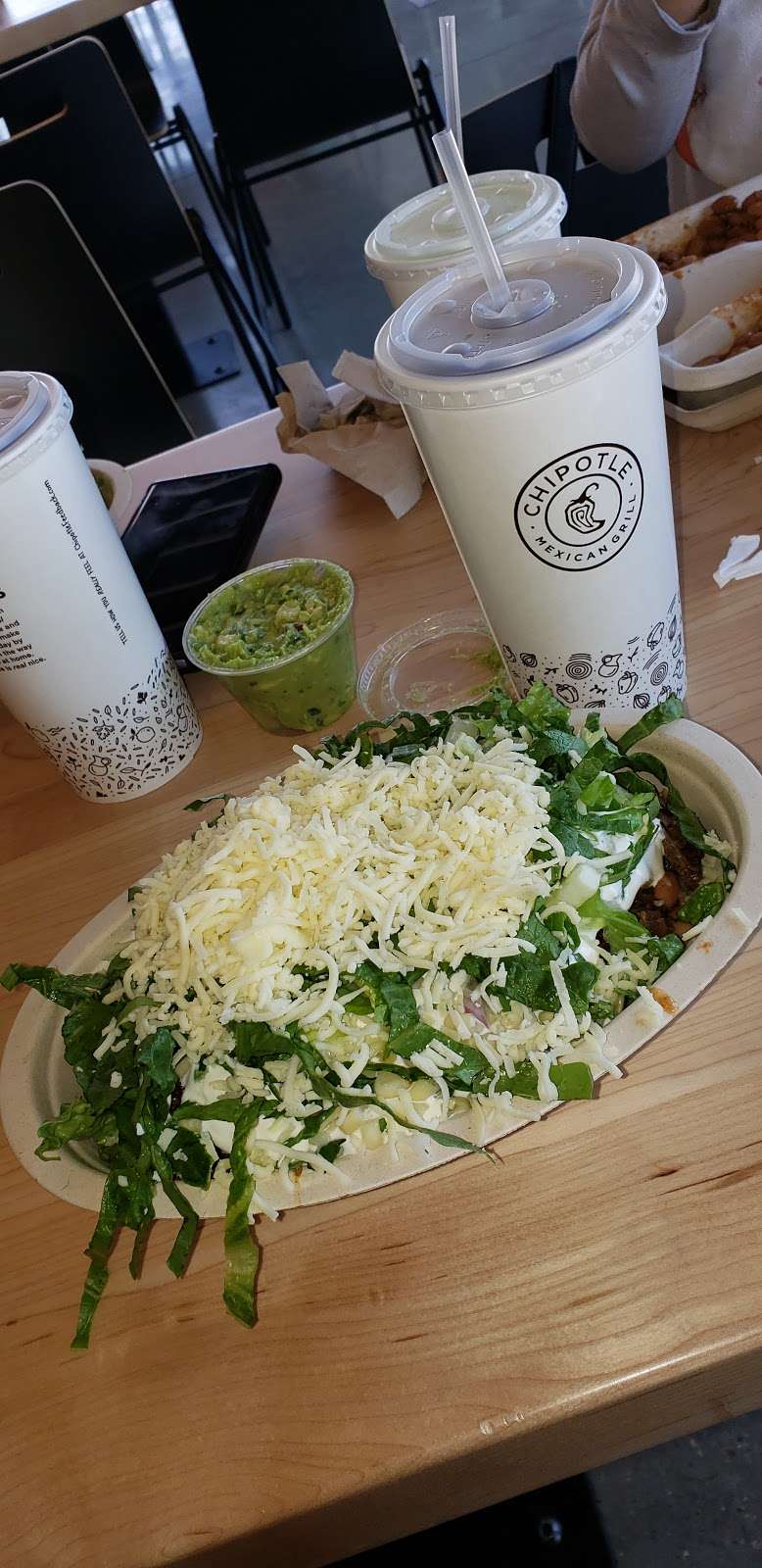 Chipotle Mexican Grill | 2427 W Mockingbird Lane Ste 150, Dallas, TX 75235, USA | Phone: (214) 366-0102