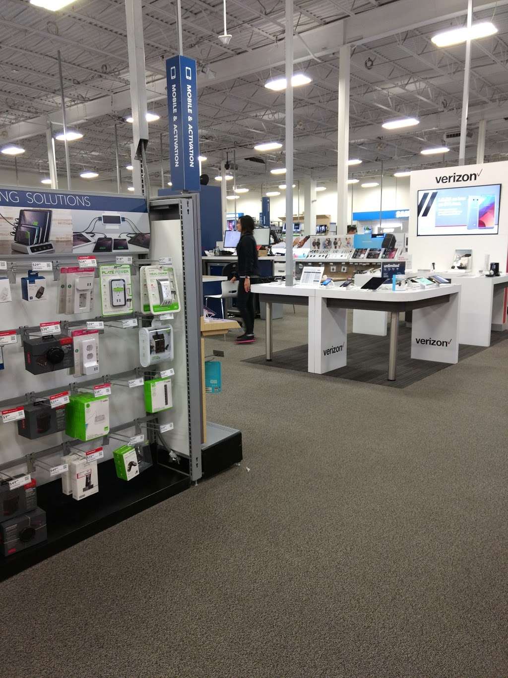 Best Buy | 10243 Indianapolis Blvd, Highland, IN 46322, USA | Phone: (219) 934-4145