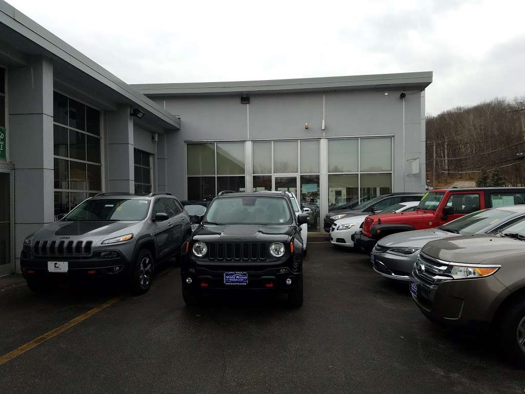 Bill Volzs Westchester Chrysler Dodge Jeep | 2293 Crompond Rd, Cortlandt, NY 10567, USA | Phone: (914) 996-4449