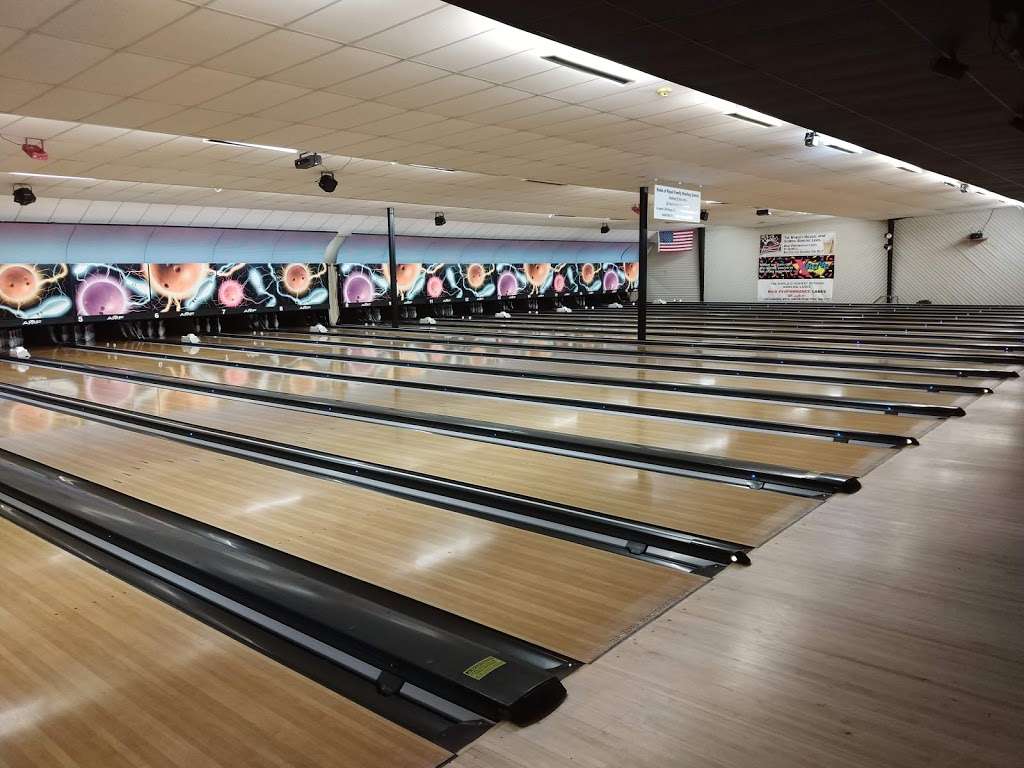 Royal Family Bowling Center | 430 Remount Rd, Front Royal, VA 22630, USA | Phone: (540) 636-3113