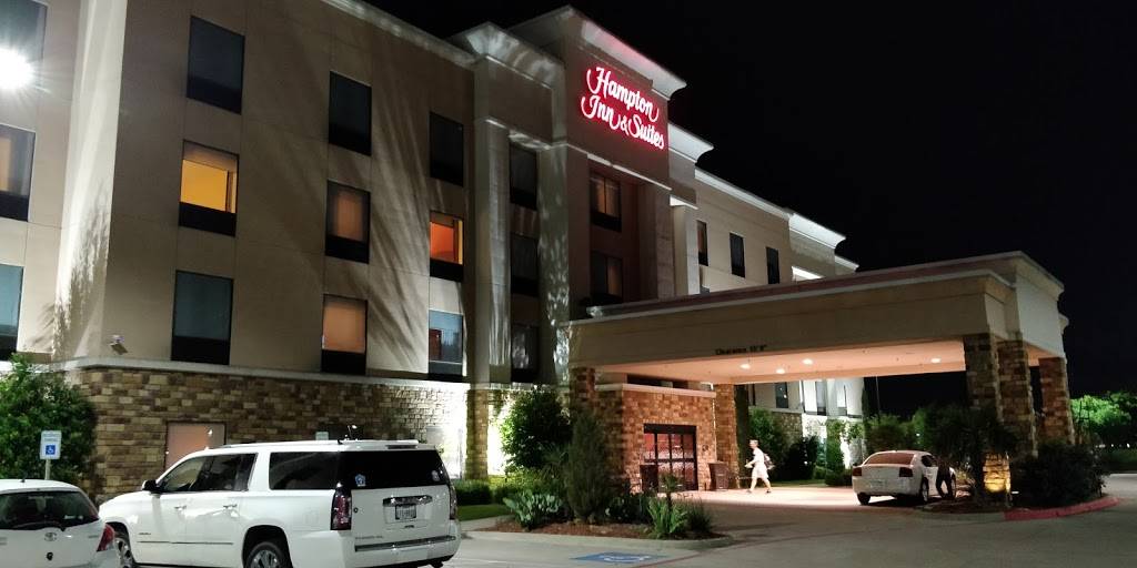 Hampton Inn & Suites Fort Worth/Forest Hill | 6555 Park Brook, Forest Hill, TX 76140, USA | Phone: (817) 551-7775