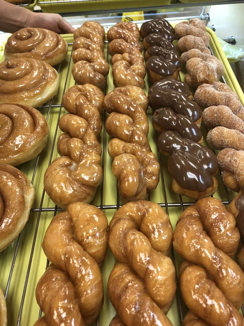 Just Glazed Donuts | 6840 S Mason Rd #800, Katy, TX 77450, USA | Phone: (281) 646-9858