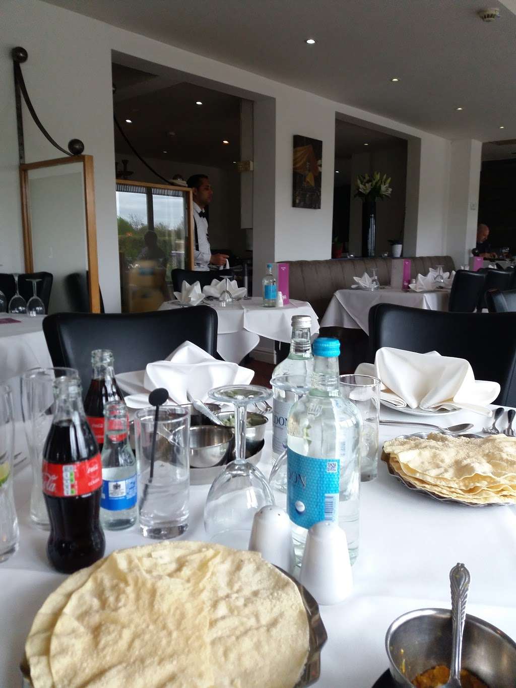 Vojan Restaurant | Epping Rd, Ongar CM5 0DE, UK | Phone: 01277 362293