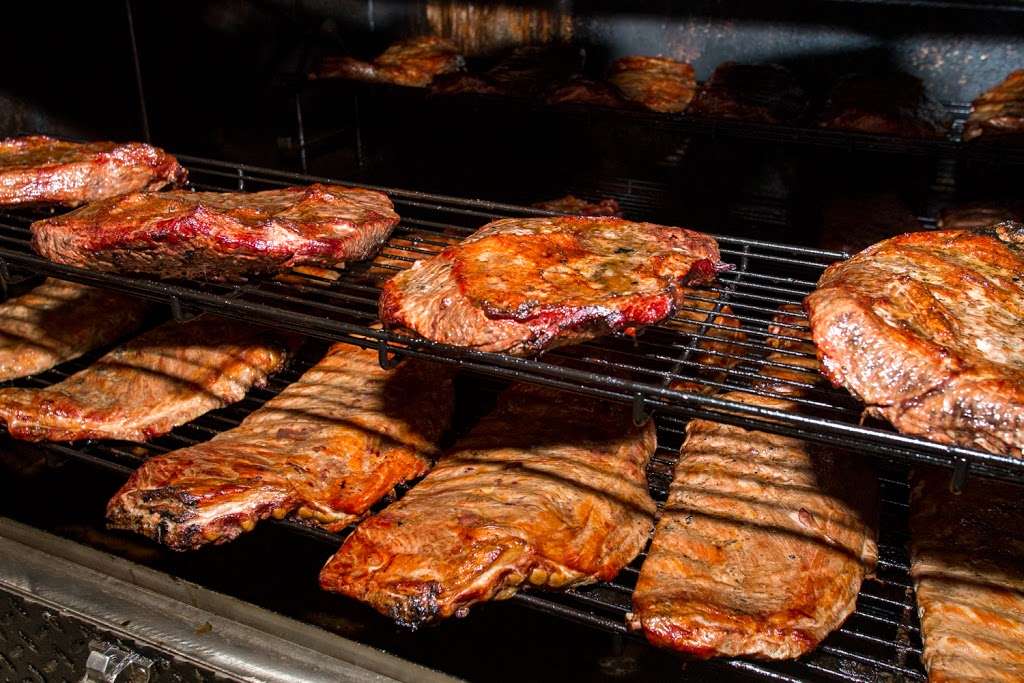 Bates City BBQ of Shawnee | 6493 Quivira Rd, Shawnee, KS 66216, USA | Phone: (913) 962-7447