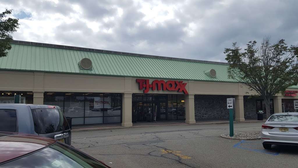 T.J. Maxx | 790 Bloomfield Ave, West Caldwell, NJ 07006, USA | Phone: (973) 808-5787