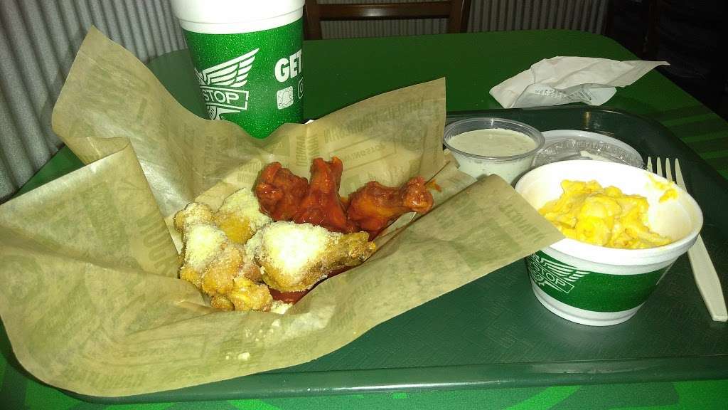 Wingstop | 500 Roosevelt Rd, Chicago, IL 60607, USA | Phone: (312) 265-0599