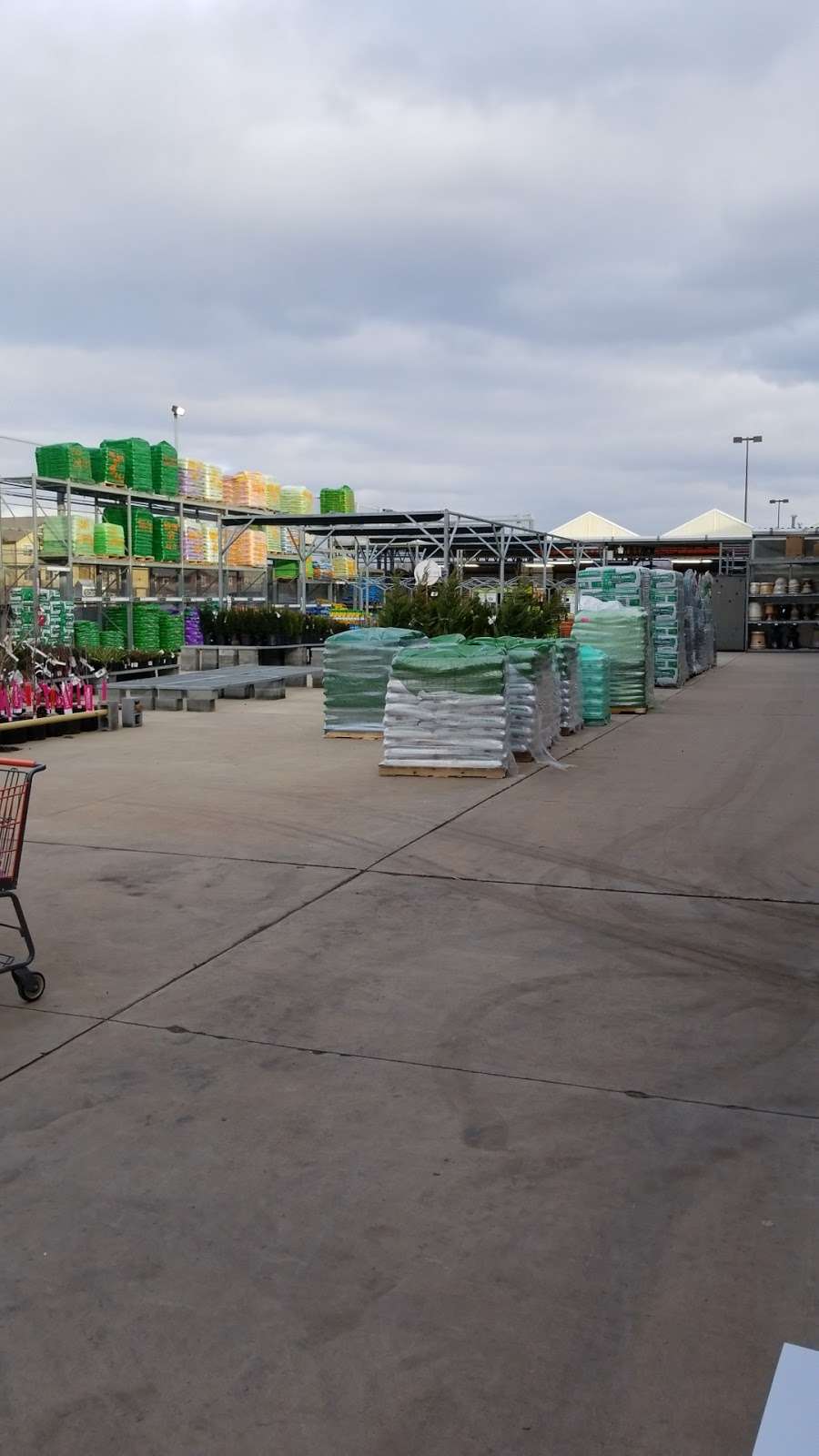 Garden Center at The Home Depot | 1000 Suburban Dr, Newark, DE 19711 | Phone: (302) 369-7080