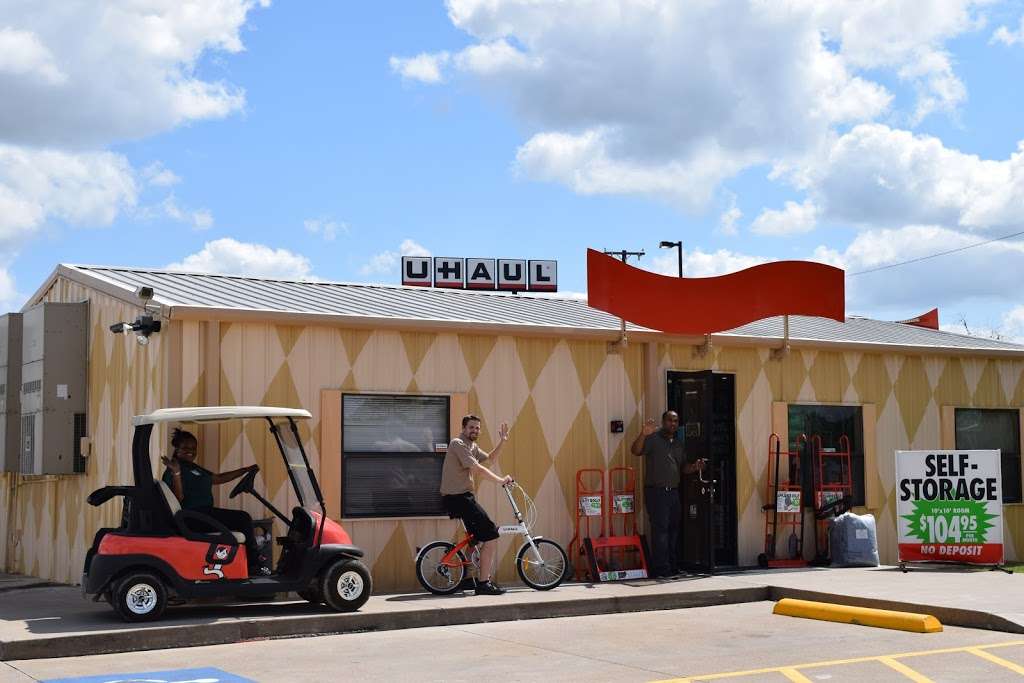 U-Haul Moving & Storage of Cedar Hill | 1050 Kck Way, Cedar Hill, TX 75104, USA | Phone: (972) 293-1155