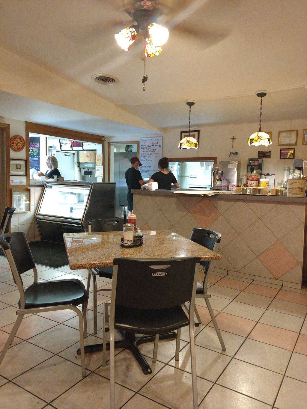My Place Pizza Restaurant | 270 E Northampton St, Bath, PA 18014, USA | Phone: (610) 837-8884