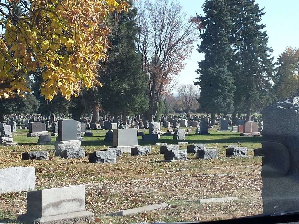 Olinger Crown Hill Mortuary & Cemetery | 7777 W 29th Ave, Wheat Ridge, CO 80033 | Phone: (303) 233-4611