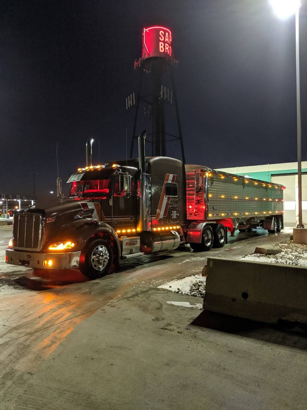 Blue Beacon Truck Wash of Council Bluffs, IA | 2608 S 24th St, I-80 Exit 1B, Council Bluffs, IA 51501, USA | Phone: (712) 322-7484