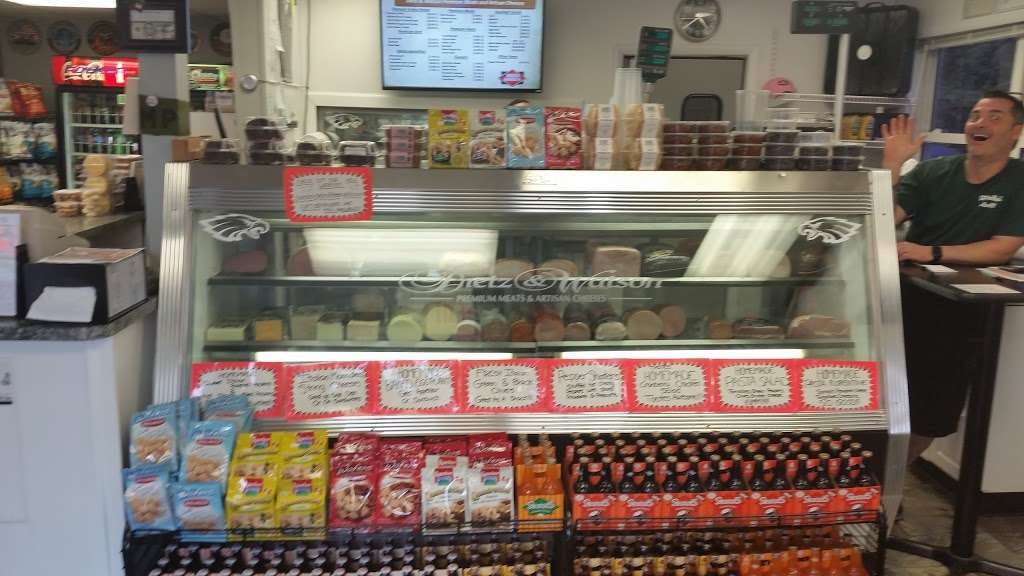 Divellos Deli | 15 Kresson Rd, Cherry Hill, NJ 08034 | Phone: (856) 428-6561