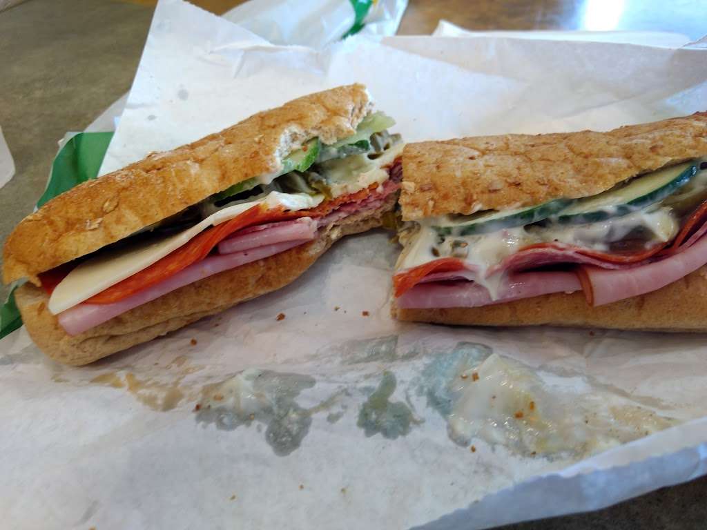 Subway Restaurants | 501 E Main St #6, Louisa, VA 23093, USA | Phone: (540) 967-3915