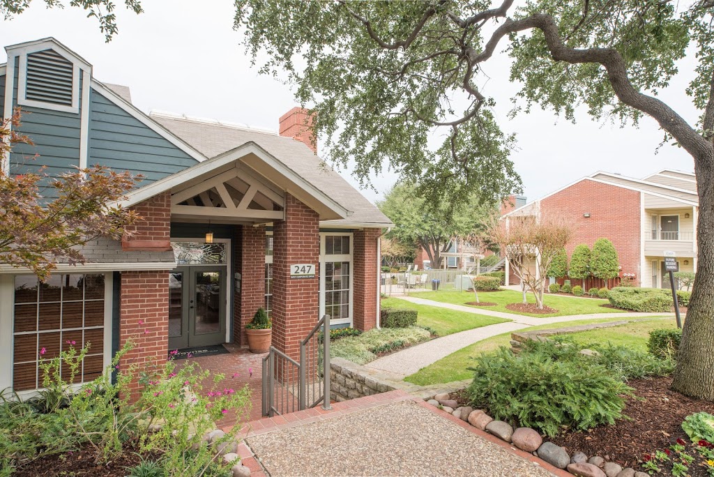 The Vines Apartments | 247 E Corporate Dr, Lewisville, TX 75067, USA | Phone: (972) 316-0645
