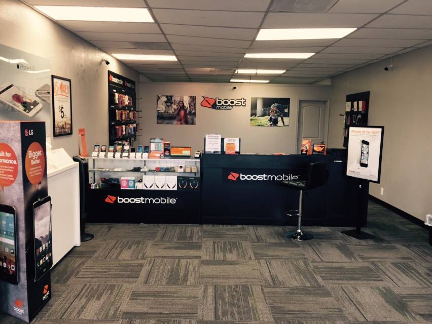 Boost Mobile | 2335 W Shady Grove Rd #101A, Irving, TX 75060, USA | Phone: (972) 746-6906