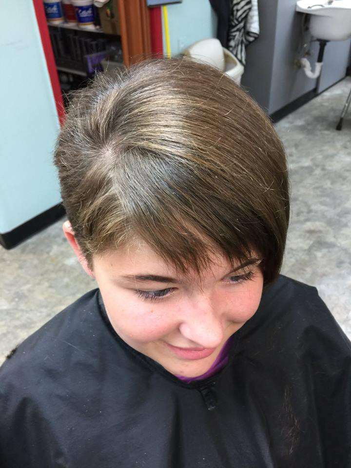 Shear Magic Salon Inc | 4 School St, Douglassville, PA 19518 | Phone: (610) 582-0494