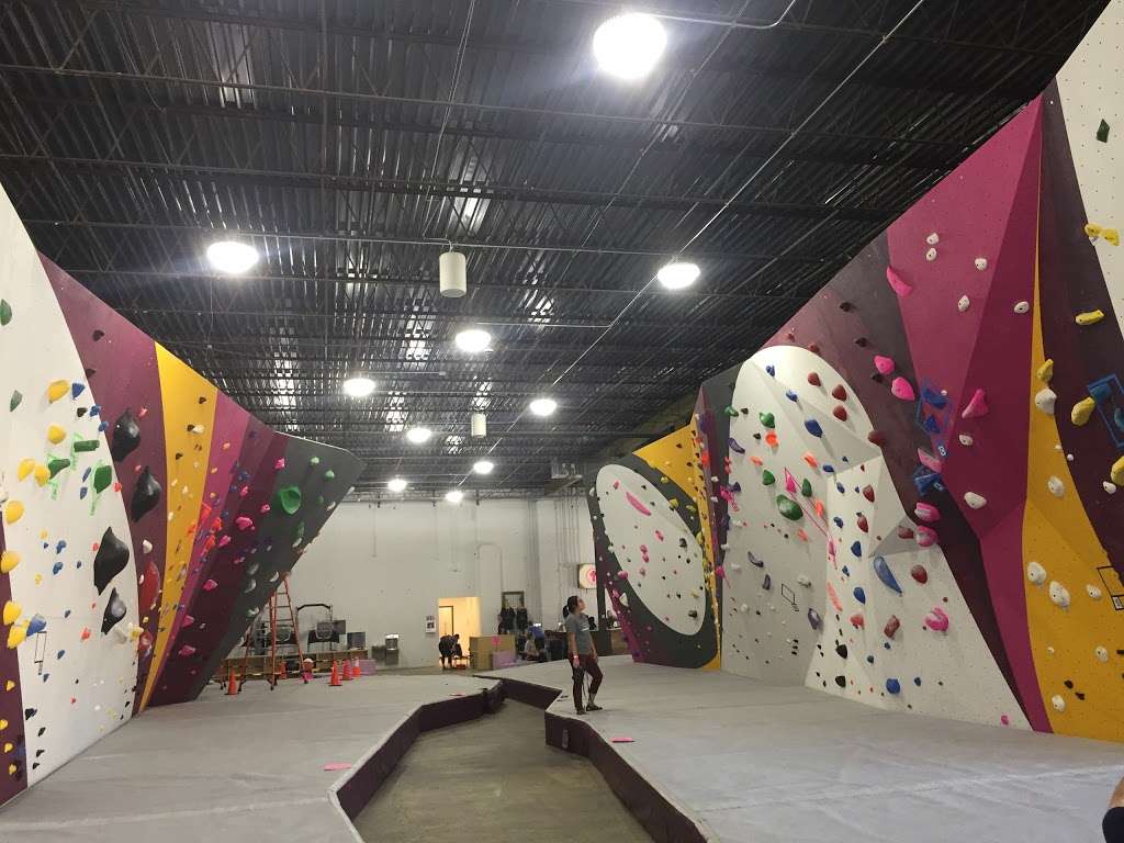 First Ascent Humboldt Park | 2950 W Grand Ave, Chicago, IL 60622, USA | Phone: (773) 697-9743