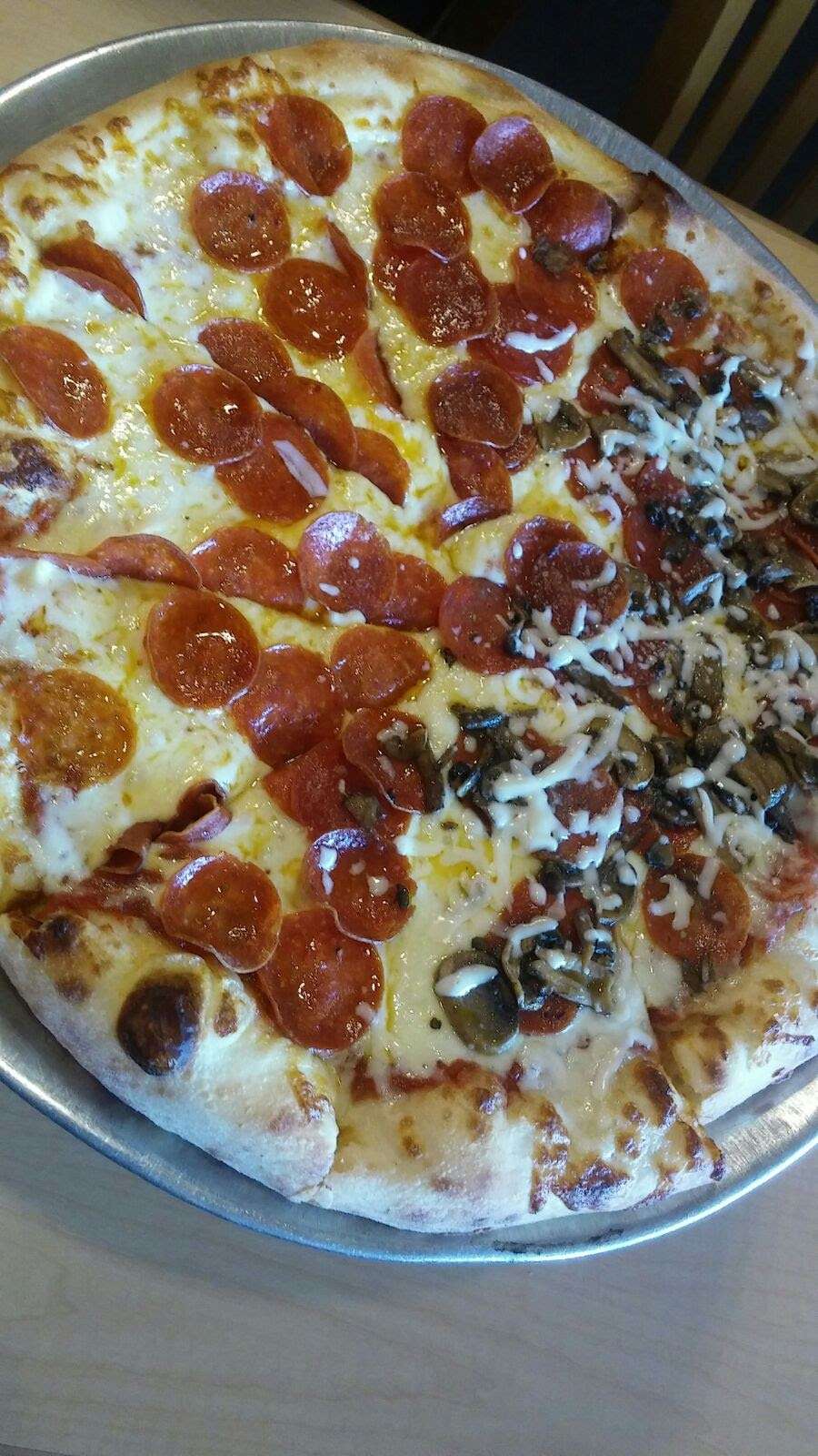 Zitos Pizza | 1716 W Chapman Ave, Orange, CA 92868 | Phone: (714) 939-1111