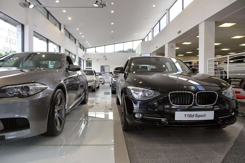 Stephen James BMW Ruxley | Maidstone Rd, Orpington, Sidcup DA14 5BG, UK | Phone: 020 8302 6431